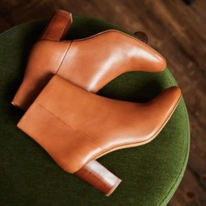 Sezane Lea Mid-High Booties - Camel